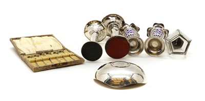 Lot 9 - A pair of trumpet vases