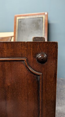 Lot 428 - A Victorian pedestal desk