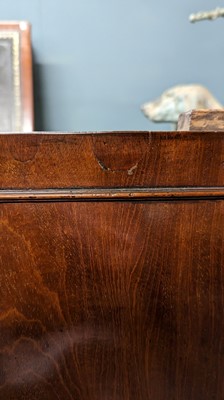 Lot 428 - A Victorian pedestal desk