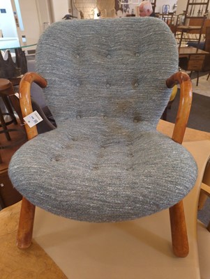 Lot 263 - A Swedish 'Clam' chair