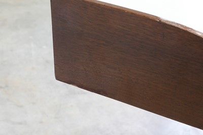 Lot 273 - A 'Model 5850' desk