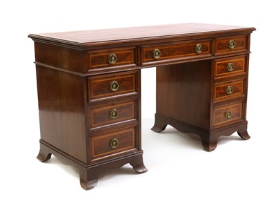 Lot 368 - An Edwardian strung mahogany kneehole desk