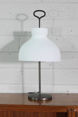 Lot 283 - An Italian table lamp