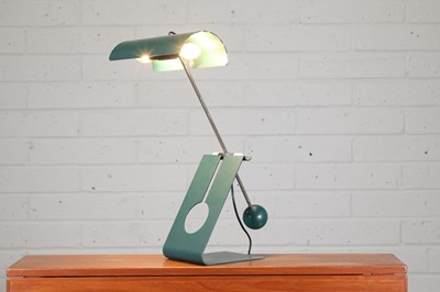 Lot 349 - An Italian 'Picchio' cantilever table lamp
