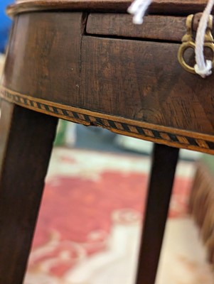 Lot 44 - A George III mahogany urn stand