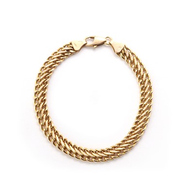 Lot 127 - A 9ct gold bracelet