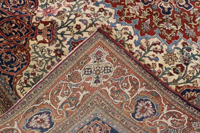 Lot 330 - An Isfahan rug