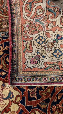Lot 330 - An Isfahan rug