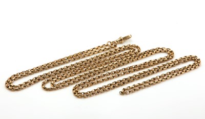 Lot 497 - A gold oval belcher link guard chain