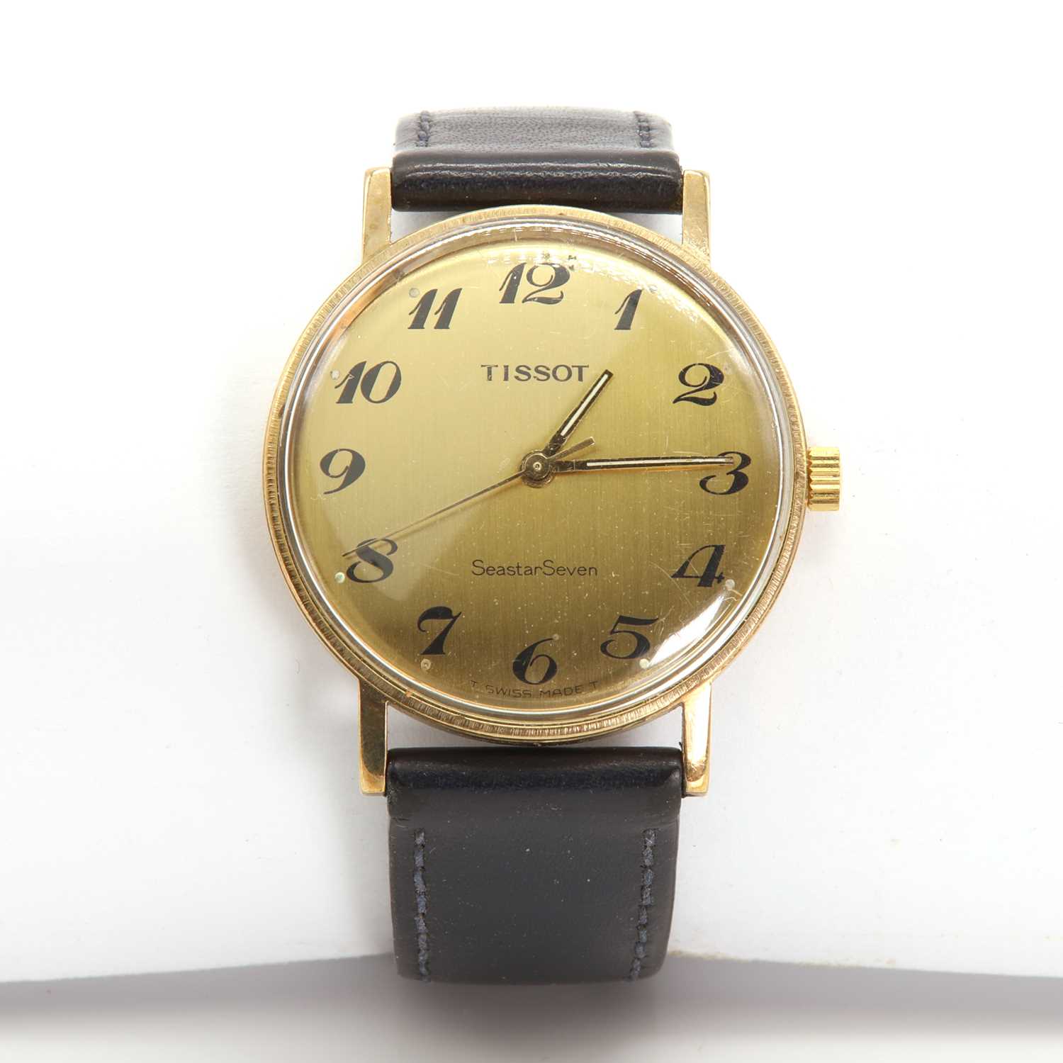 Lot 516 A gentlemen s 9ct gold Tissot Sea Star Seven