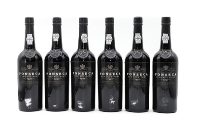 Lot 197 - Fonseca, Vintage Port, 1992 (6)