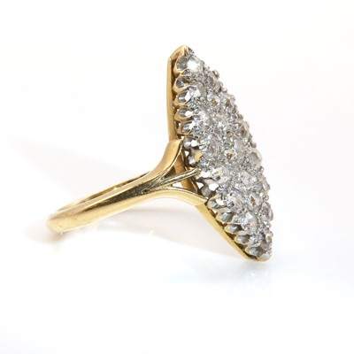 Lot 79 - An Edwardian marquise shaped diamond cluster ring