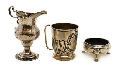 Lot 3 - A George III silver pedestal cream jug