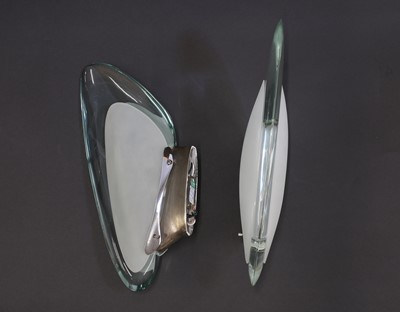 Lot 400 - A pair of 'Le Cozze Model No. 1552' wall sconces