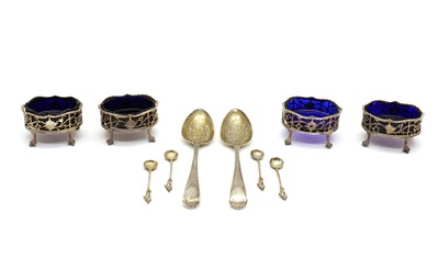 Lot 113 - A cased set of George III silver salts