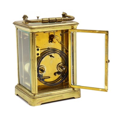 Lot 158 - A brass repeater carriage clock