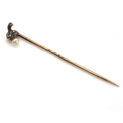 Lot 54 - A Victorian pearl and diamond acorn stick pin