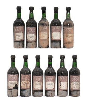 Lot 211 - Smith Woodhouse, Vintage Port, 1966 (11)