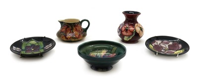 Lot 100 - A collection of Moorcroft pottery pieces