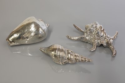 Lot 335 - Three Italian silver-mounted shells