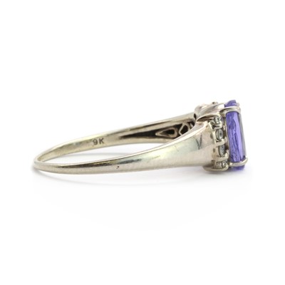 Lot 127 - A 9ct white gold tanzanite and diamond dress ring