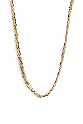 Lot 176 - A 9ct gold necklace