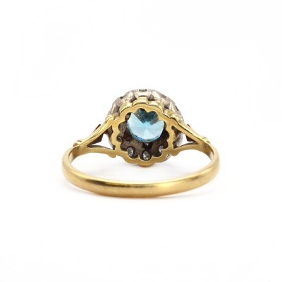 Lot 120 - A blue zircon and diamond cluster ring