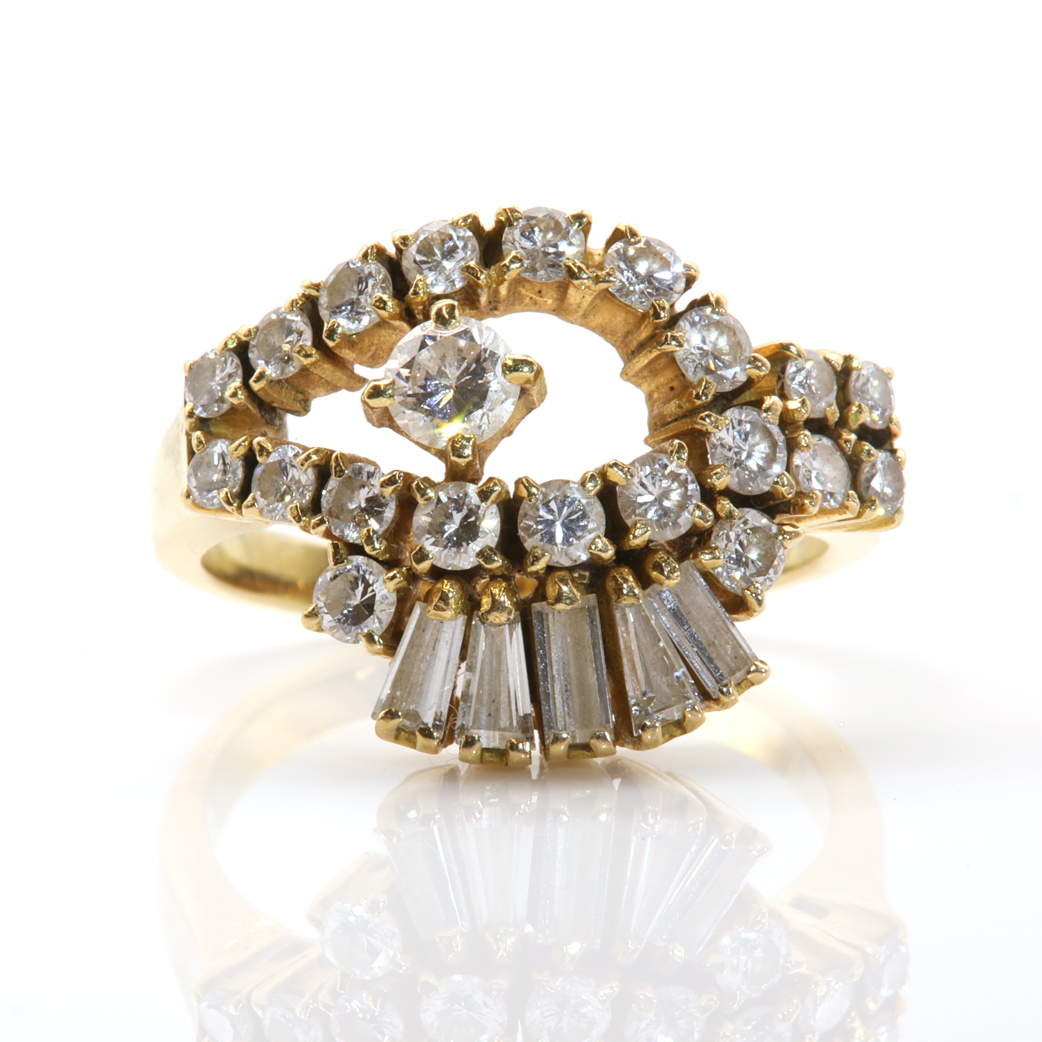 Eye Rings Diamond Lot 373 - A diamond set eye ring,