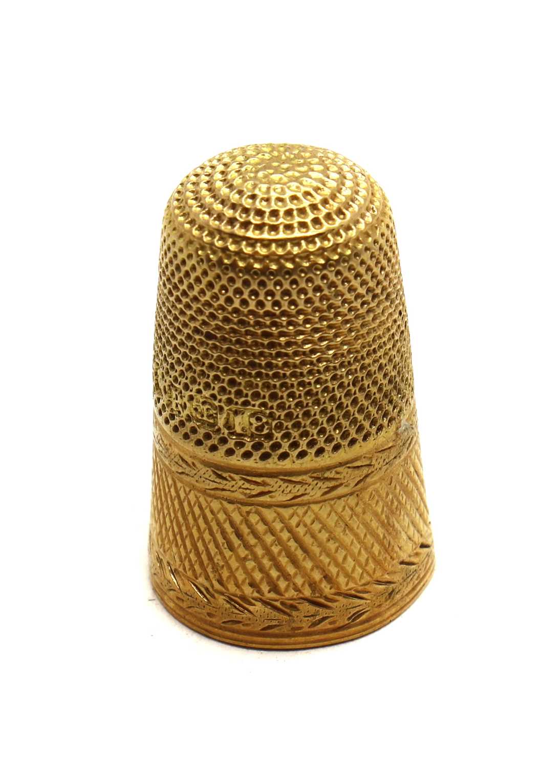 Lot 65 - An 18ct gold thimble