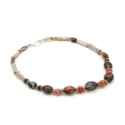 Lot 71 - A silver agate and cornelian bead necklace, by Charmian Harris