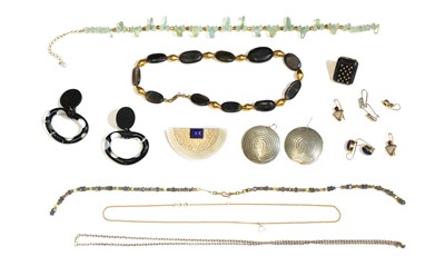 Lot 355 - A large collection of gold, silver and costume jewellery