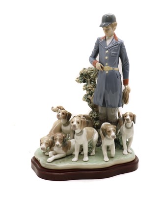 Lot 126 - A large Lladro porcelain hunting group