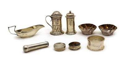 Lot 17 - A collection of silver items