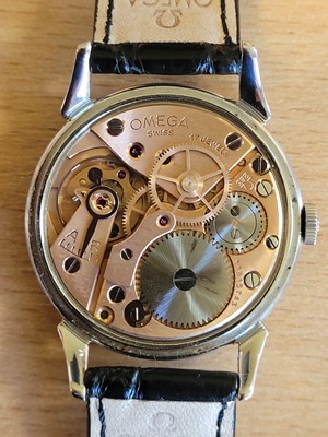 Lot 419 - A stainless steel Omega mechanical strap watch, c.1950
