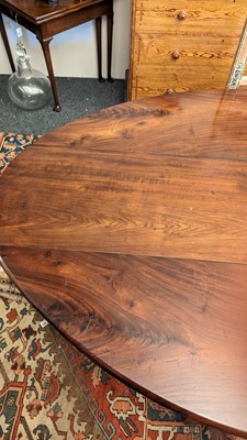 Lot 44 - A large George III mahogany wake table