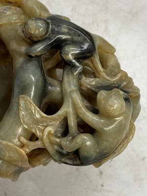 Lot 108 - A Chinese jade brush washer