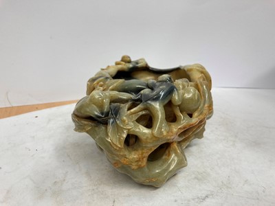 Lot 108 - A Chinese jade brush washer