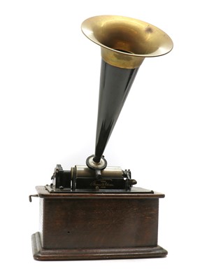 Lot 322 - An Edison Standard phonograph