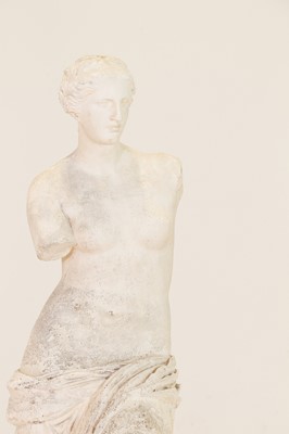 Lot 498 - A large plaster figure of the Venus de Milo