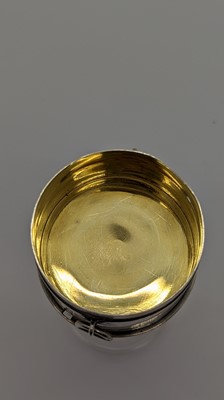 Lot 17 - An ecclesiastical silver mounted viaticum