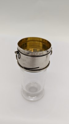 Lot 17 - An ecclesiastical silver mounted viaticum