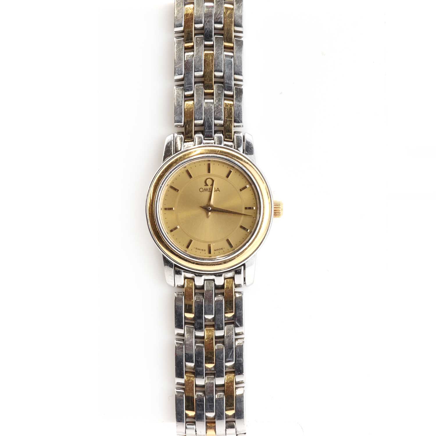 Lot 533 - A ladies' bi-colour Omega de Ville Prestige quartz bracelet watch, c.2003