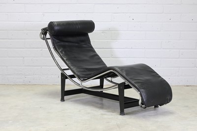 Lot 530 - An Italian 'LC4' chromed reclining chair