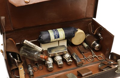 Lot 264 - A travelling medical chest
