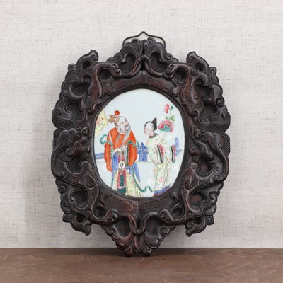 Lot 252 - A Chinese wood frame