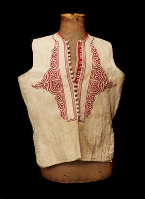 Lot 172 - A Greek military dress uniform belonging to Edward John Trelawny