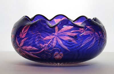 Lot 243 - A Stevens & Williams cased and intaglio cut glass bowl