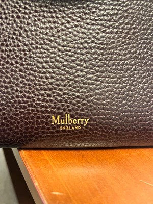 Lot 332 - A Mulberry oxblood Chester bag