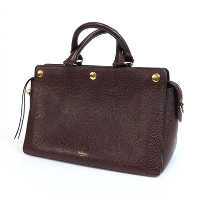 Lot 332 - A Mulberry oxblood Chester bag