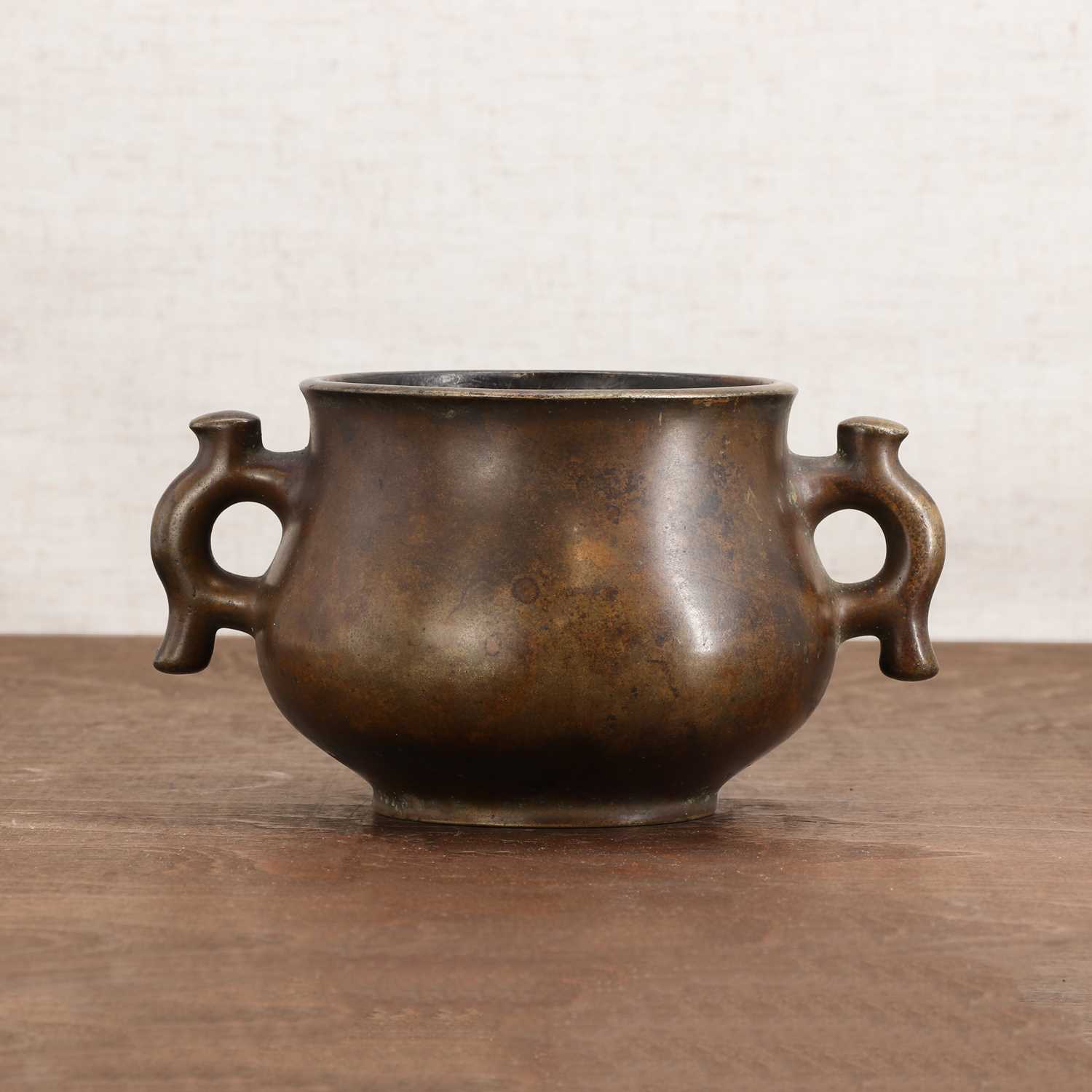 Lot 231 - A Chinese bronze incense burner